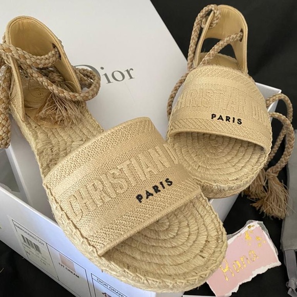 🔥sold🔥Christian Dior Rubber Lace-up Logo Sandals - Picture 2 of 10